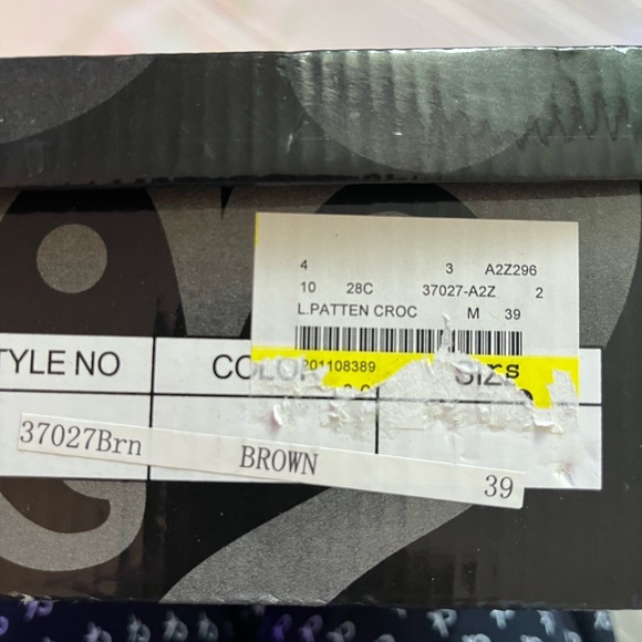 Croc pattern design ladies shoes . Brand new size 8 - Picture 3 of 3